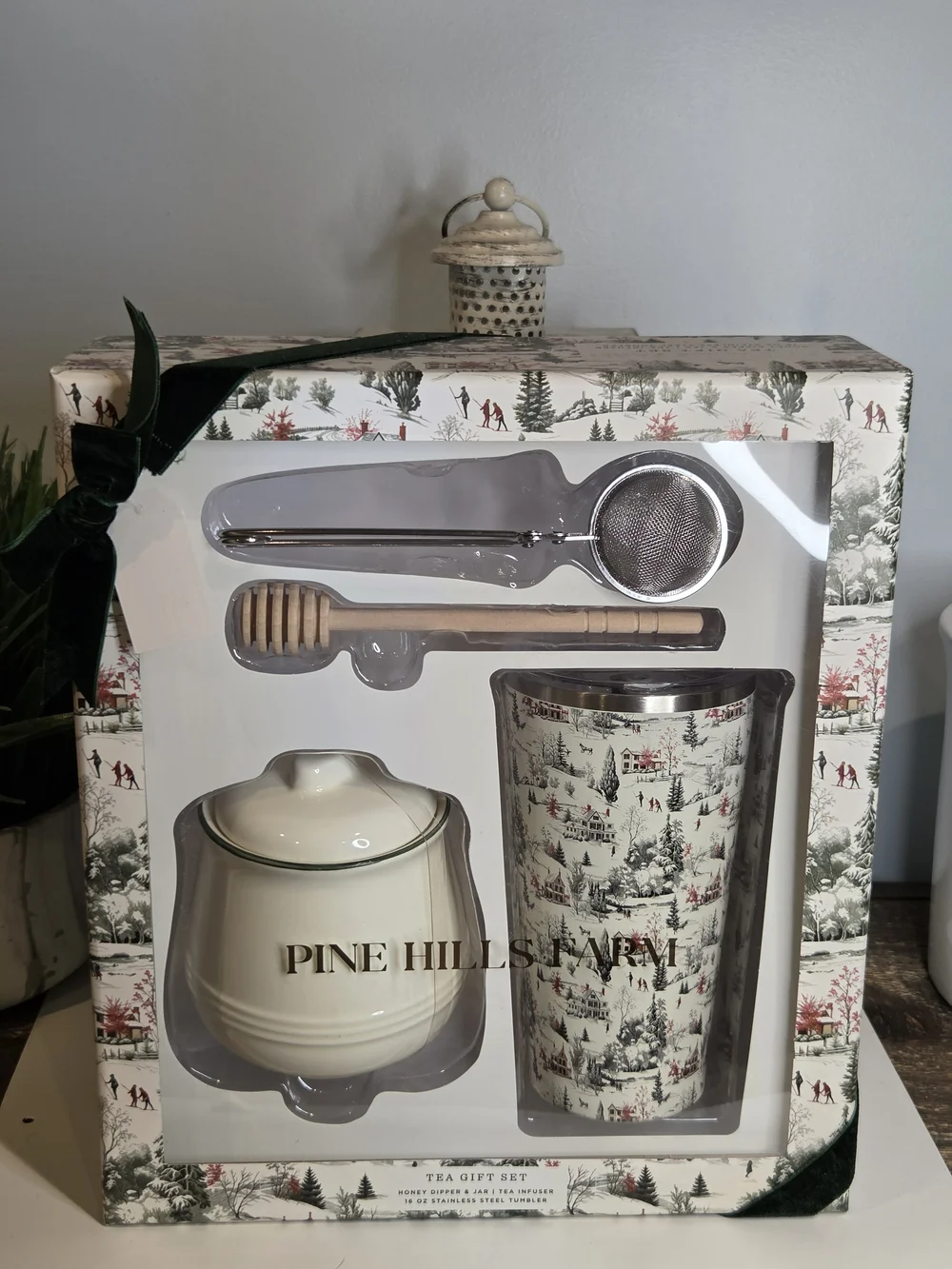 Pine Hills Farm Tea Gift Set with Tumbler